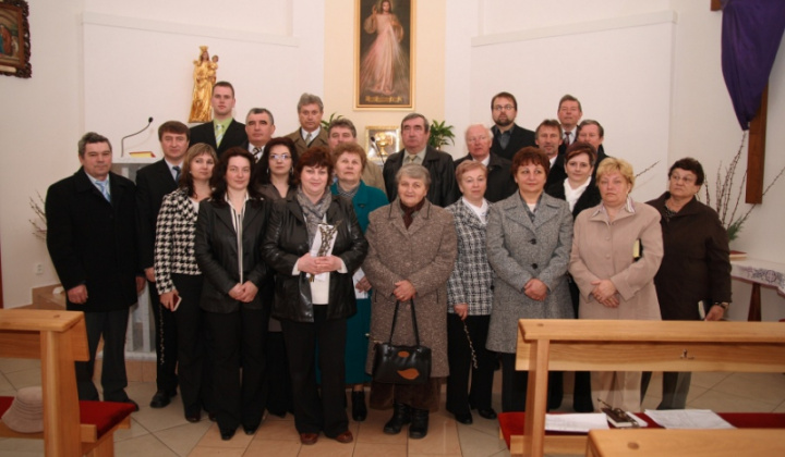 Veľká noc 2010 - Zbor spieva pašie