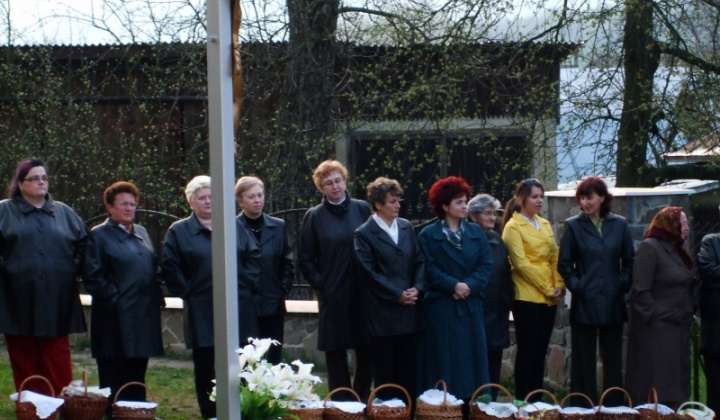 Veľká noc 2009 - svätenie jedál