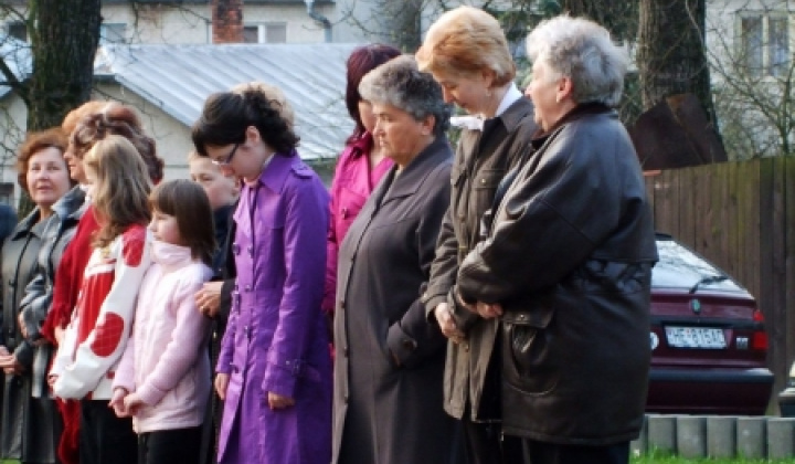Veľká noc 2009 - svätenie jedál