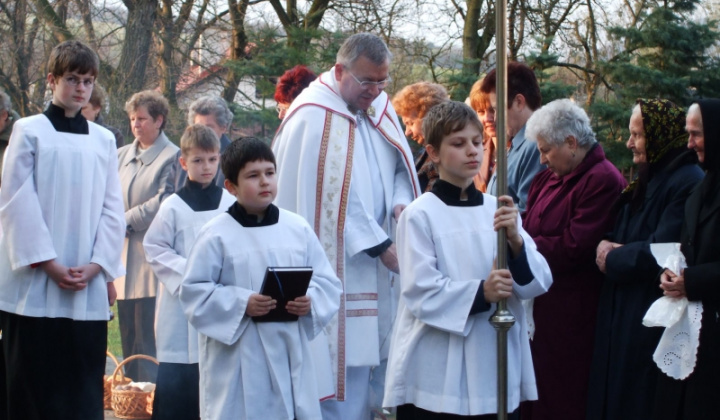 Veľká noc 2009 - svätenie jedál