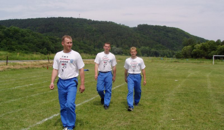 2004