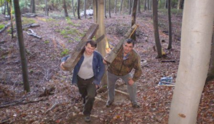 2008